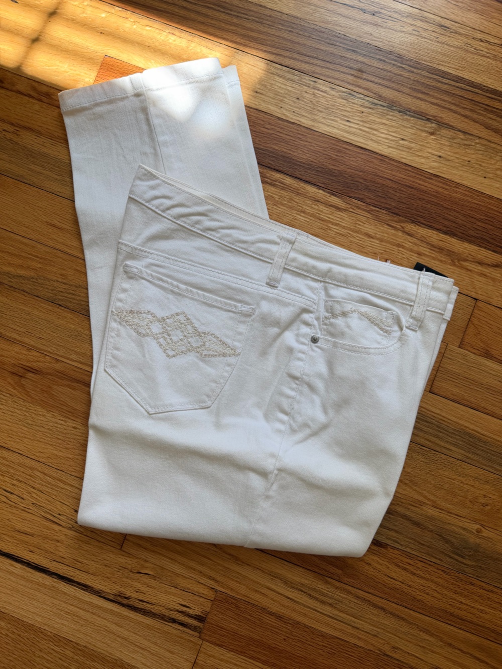 Style & Co. White Straight Leg Jeans with Embroidered Back Pocket